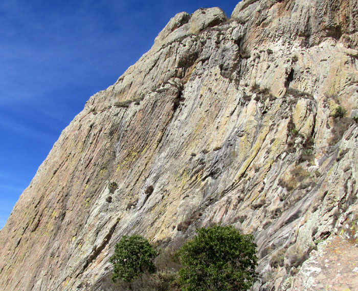 PEÑA DE BERNAL MONOLITH, nock face on southeastern slope