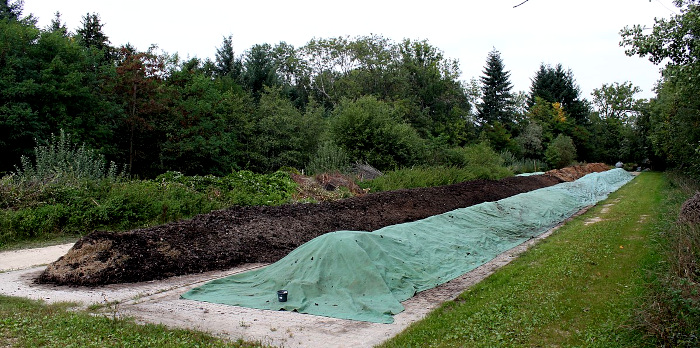 composting at the  Medical Plant Gardens, Weleda Experience Center in Schwäbisch Gmünd, Baden-​Württemberg, Germany; photo courtesy of 'Karatecoop' & Wikimedia Commons